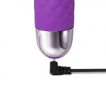 Love Magic Purple iWand Mini Wand - Image 3